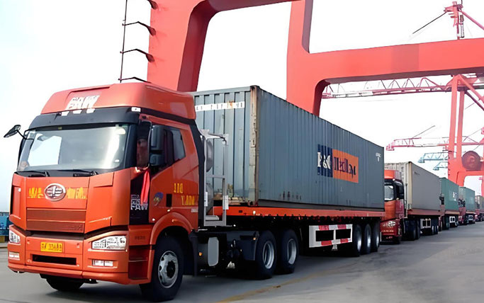 Cement plant with rotary kiln using spherical roller bearings